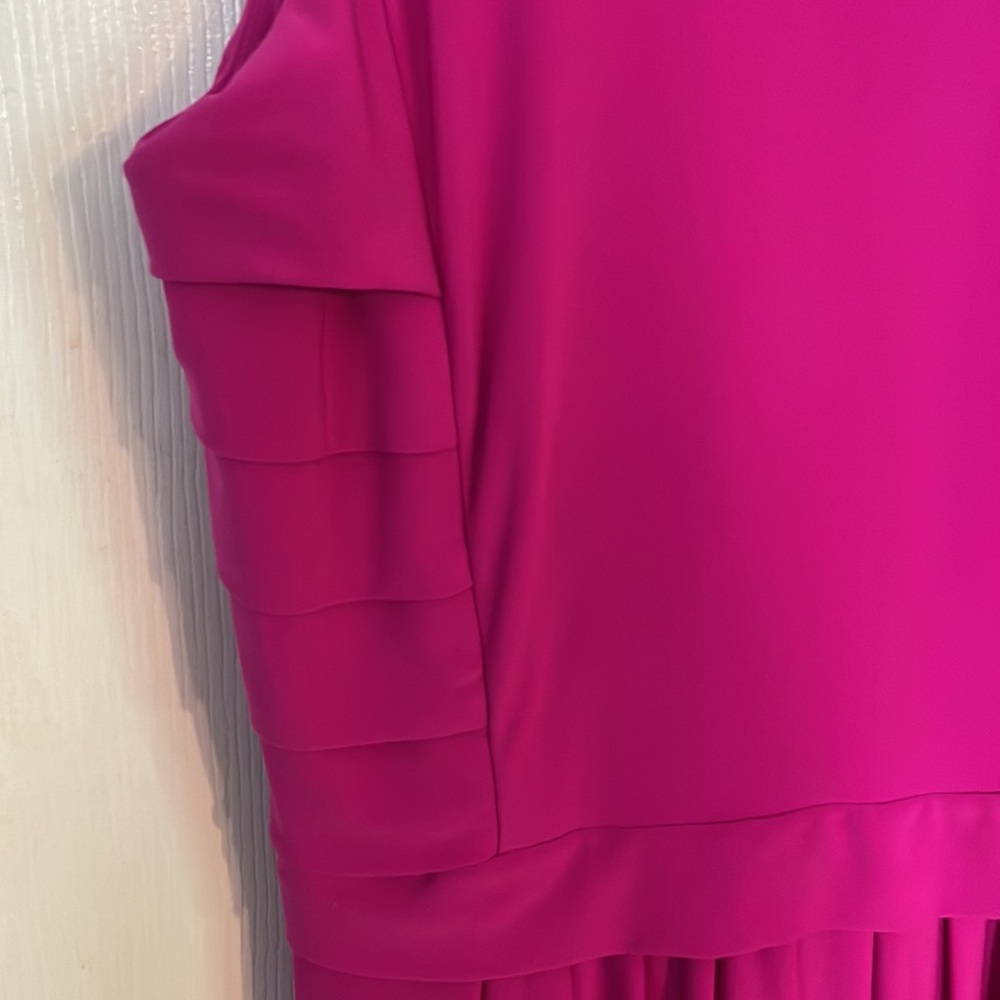 Ralph Lauren dress. Gorgeous!! Worn a few times in excellent preowned condition - Picture 3 of 11